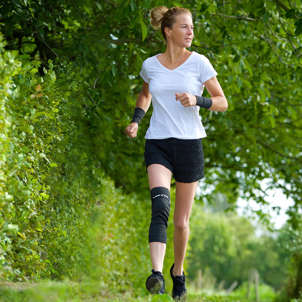 Knæbandage med spænde - Back on Track Danmark