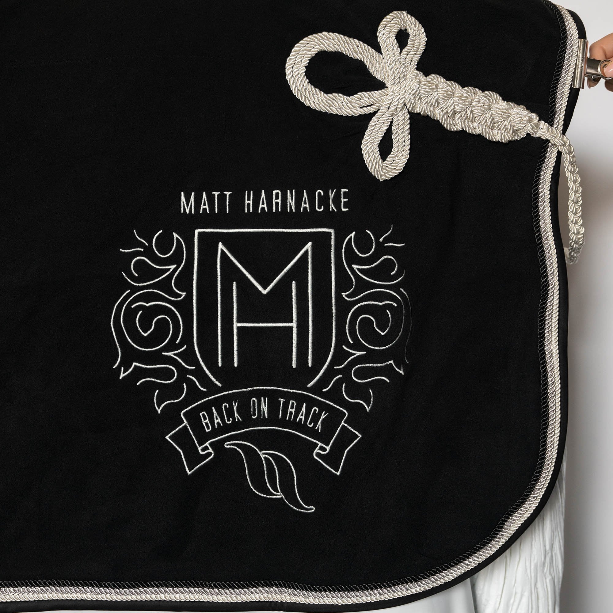 Matt Harnacke Fleece Dækken - Back on Track Danmark